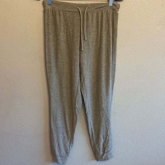 NWT- Chaser grey jogger with side slits- Size Medium - Picture 1 of 9